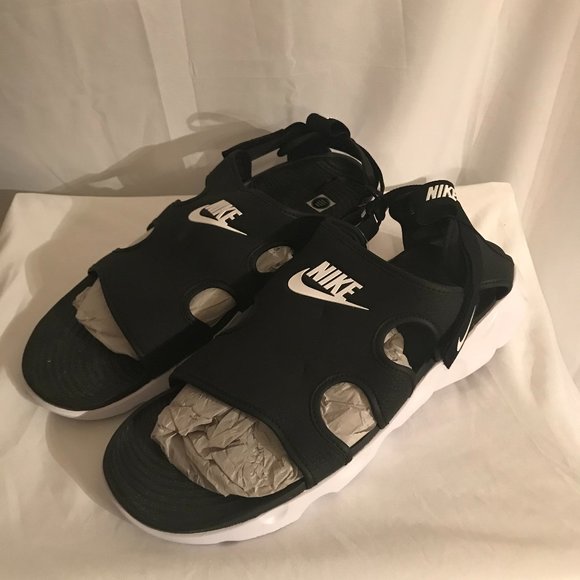Nike Shoes Nike Owaysis Sandals Whiteblack Size 3 Men Athletic